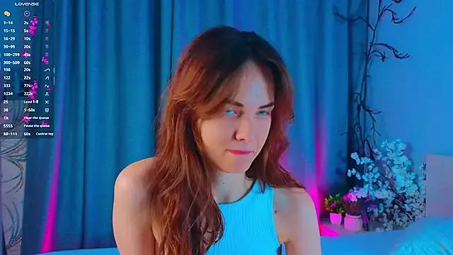 LisaDrake from StripChat is Freechat