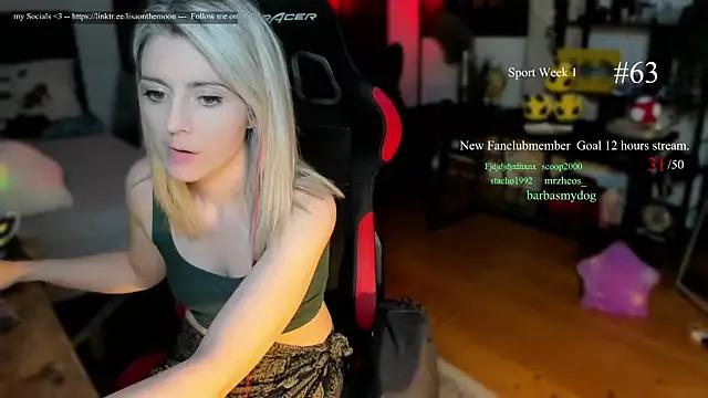 Entertain your itch for girls livestreamers with our collection of stunning models, skilled in the art of temptation and delight.