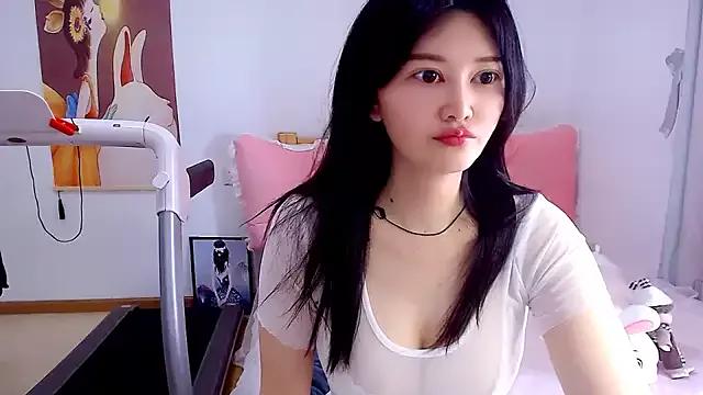 Entertain your itch for girls livestreamers with our collection of stunning models, skilled in the art of temptation and delight.