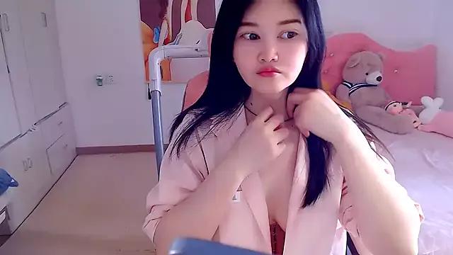 Entertain your itch for girls livestreamers with our collection of stunning models, skilled in the art of temptation and delight.