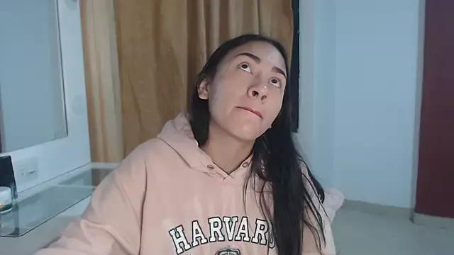 Little_aphrodite from StripChat is Freechat