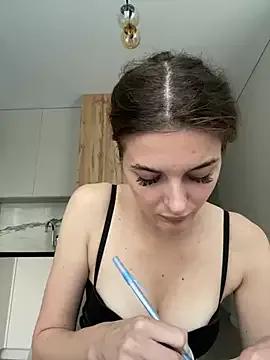 little_belucci from StripChat is Freechat