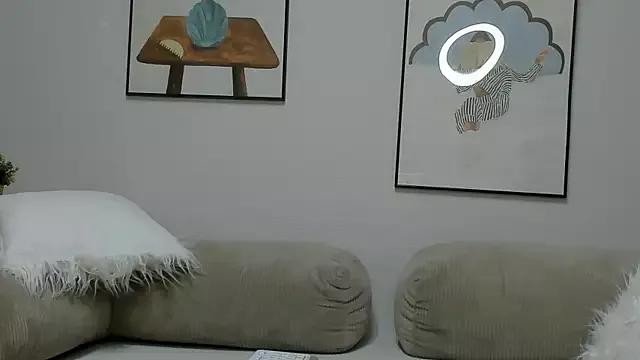 little_bye from StripChat is Freechat