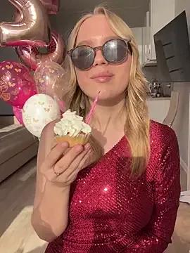 Little_Forest_ELF from StripChat is Freechat