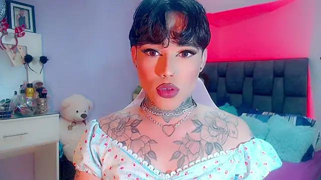 Entertain your itch for girls livestreamers with our collection of stunning models, skilled in the art of temptation and delight.