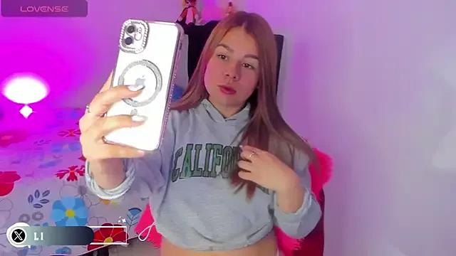 Entertain your itch for girls livestreamers with our collection of stunning models, skilled in the art of temptation and delight.