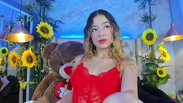 Entertain your itch for girls livestreamers with our collection of stunning models, skilled in the art of temptation and delight.