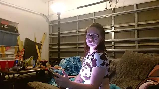 littlemama718 from StripChat is Freechat