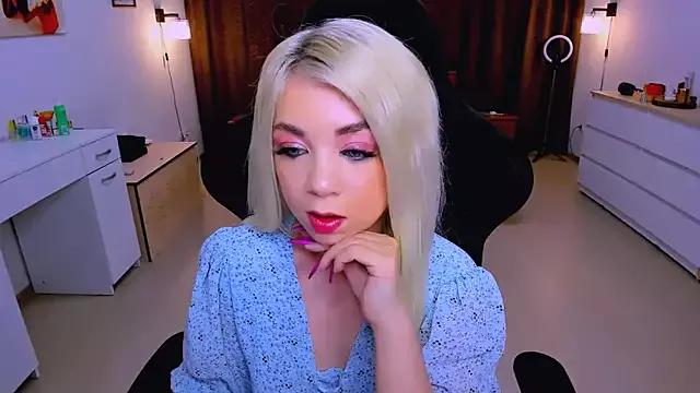 Entertain your itch for girls livestreamers with our collection of stunning models, skilled in the art of temptation and delight.