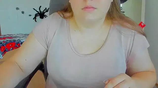 Liza-Mendez from StripChat is Freechat