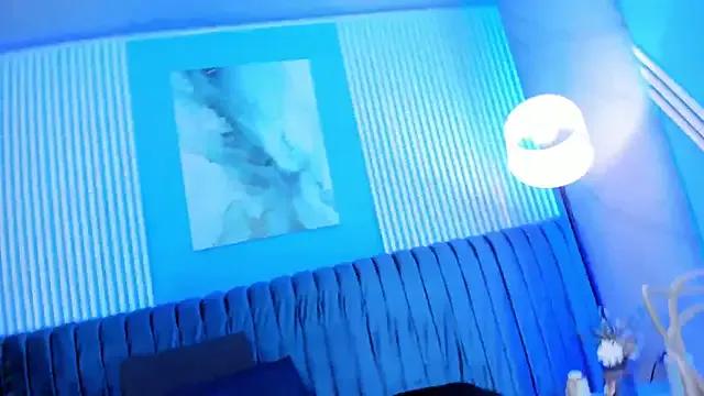 lizzievan from StripChat is Freechat