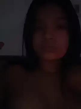 lola_bn from StripChat is Freechat