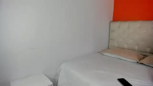 Lola_Vecassalt from StripChat is Freechat