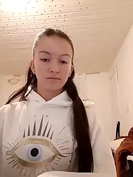 lolasexy_01 from StripChat is Freechat