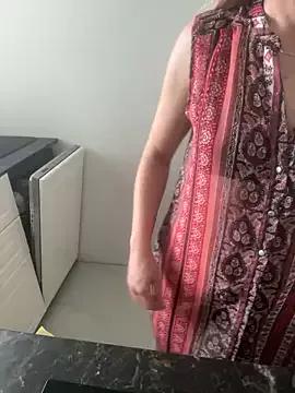 lonelyalexa from StripChat is Freechat