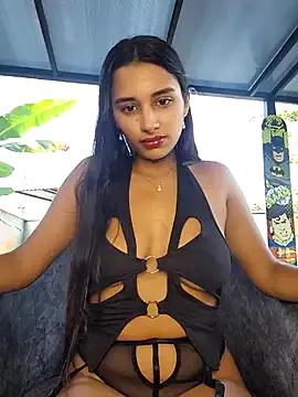 Entertain your itch for girls livestreamers with our collection of stunning models, skilled in the art of temptation and delight.