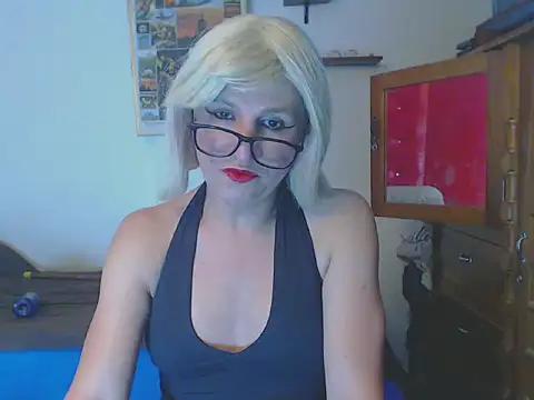 Entertain your itch for girls livestreamers with our collection of stunning models, skilled in the art of temptation and delight.