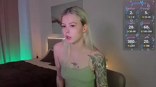 Lost_Cherryyy from StripChat is Freechat