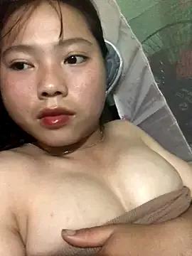 Love-Kieu22 from StripChat is Freechat