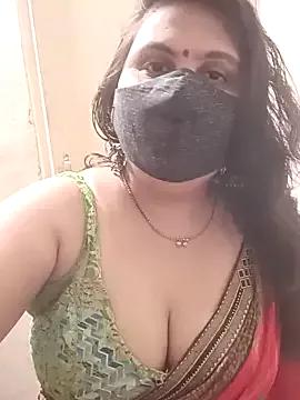 Love-priya from StripChat is Freechat