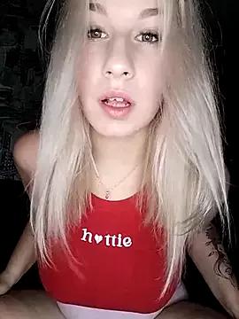 Entertain your itch for girls livestreamers with our collection of stunning models, skilled in the art of temptation and delight.
