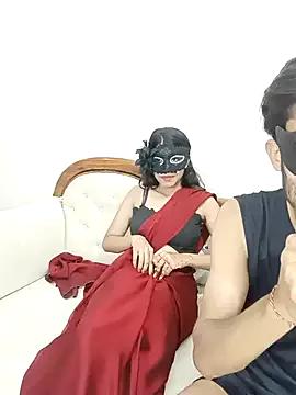 Lovebirdss from StripChat is Freechat