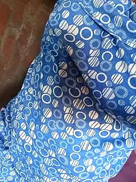 Lovely_sk from StripChat is Freechat