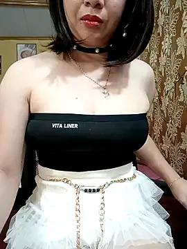 Lovemebaby20 from StripChat is Freechat