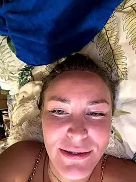 LovenseLush from StripChat is Freechat