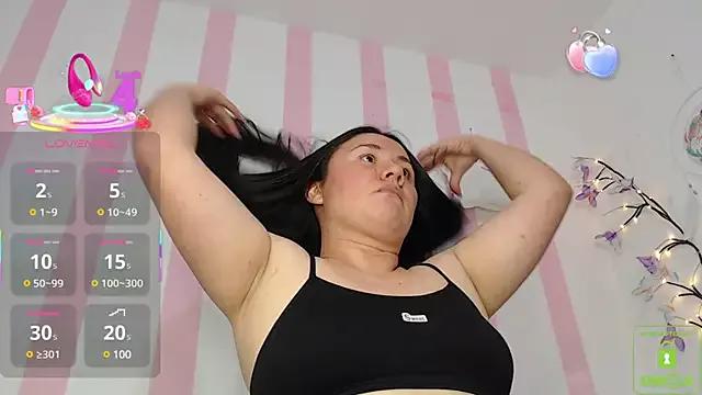Luci_flores from StripChat is Freechat