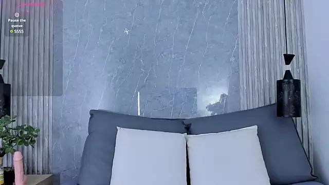 Lucia_Guzman1 from StripChat is Freechat