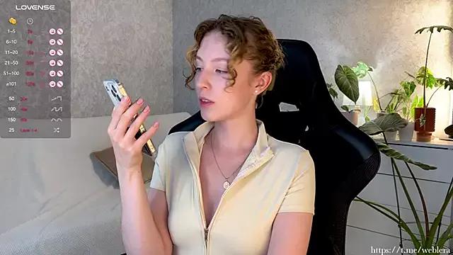 lucky13___ from StripChat is Freechat
