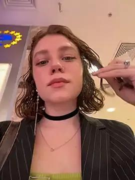 Entertain your itch for girls livestreamers with our collection of stunning models, skilled in the art of temptation and delight.