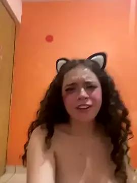 Lucy_YupiSweet from StripChat is Freechat