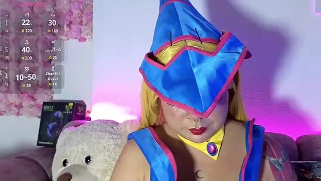 Lucycosplay777 from StripChat is Freechat