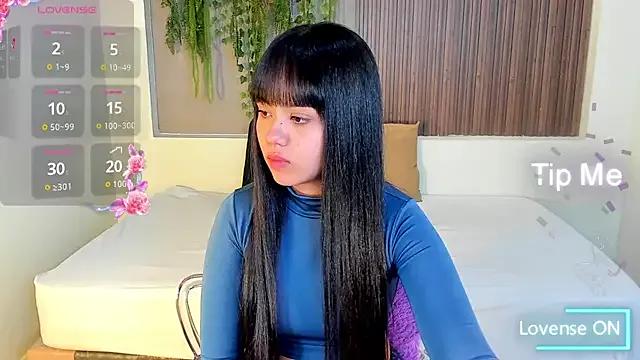 LucyRose8 from StripChat is Freechat