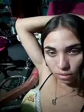 luna-07 from StripChat is Freechat