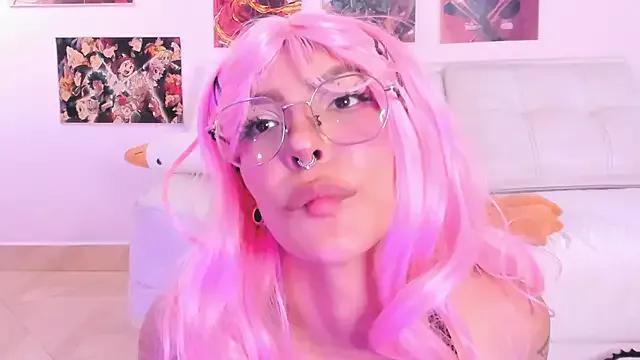 Entertain your itch for girls livestreamers with our collection of stunning models, skilled in the art of temptation and delight.
