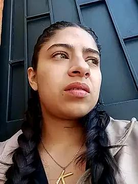 lunaBloom1 from StripChat is Freechat