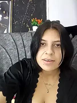 Lunah_Lusty from StripChat is Freechat