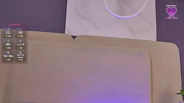 LunaHarlow from StripChat is Freechat