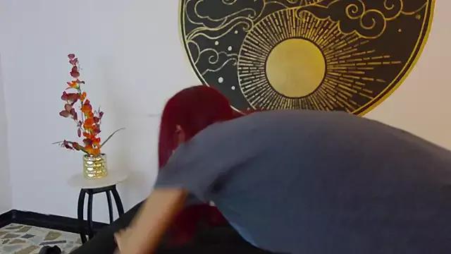 Lunamistyc from StripChat is Freechat