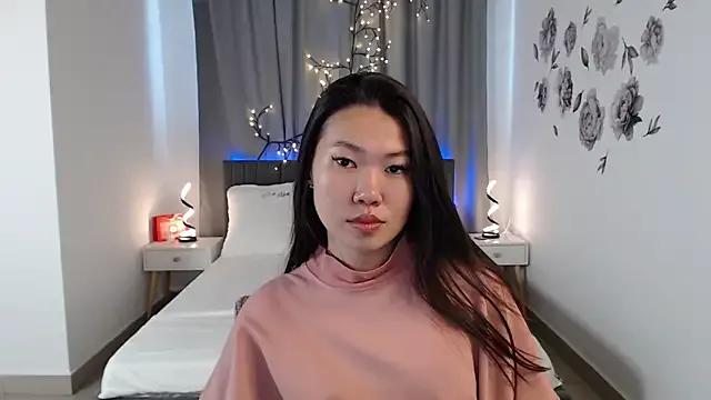 LunaPurrr from StripChat is Freechat