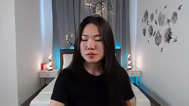 Entertain your itch for girls livestreamers with our collection of stunning models, skilled in the art of temptation and delight.