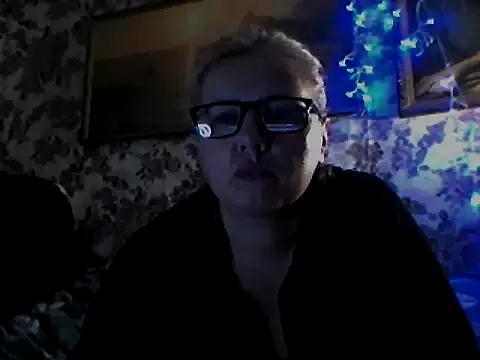 LustyyX from StripChat is Freechat