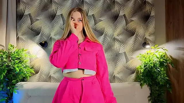 Entertain your itch for girls livestreamers with our collection of stunning models, skilled in the art of temptation and delight.