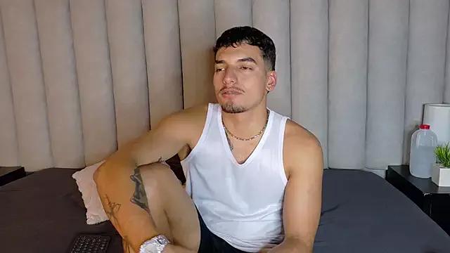 Maax_Steel_ from StripChat is Freechat