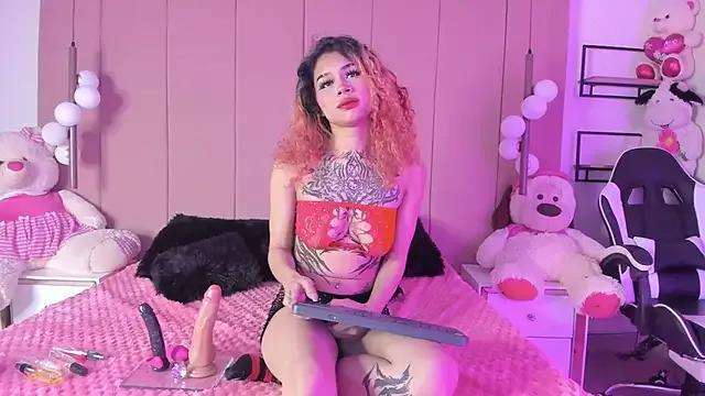 Entertain your itch for girls livestreamers with our collection of stunning models, skilled in the art of temptation and delight.