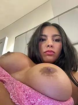 Entertain your itch for girls livestreamers with our collection of stunning models, skilled in the art of temptation and delight.
