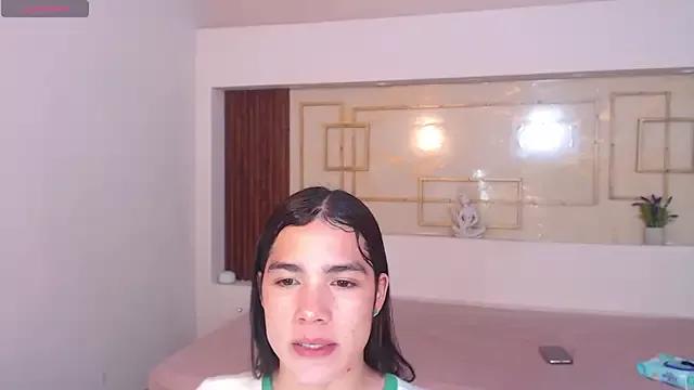 MaddyMoon1 from StripChat is Freechat